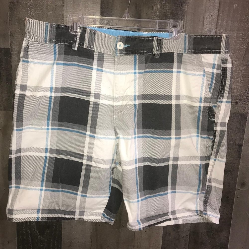 MENS OCEAN PACIFIC PLAID CARGO‎ SHORTS